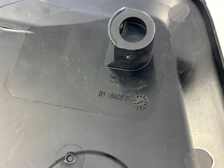 COUVERCLE PROTECTION MOTEUR MERCEDES AMG A2560100403