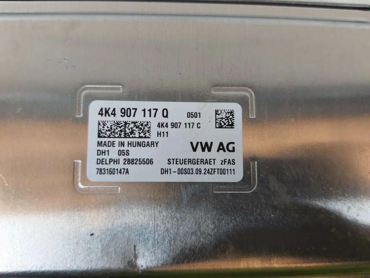 PORSCHE TAYCAN AUTRE KOMPUTERY MODULES CONTRÔLEURS TURBO 500KW (680 HP)
