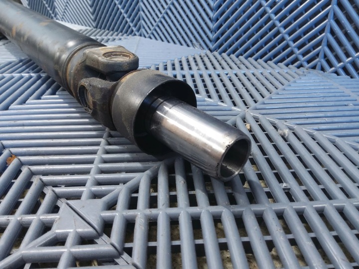 ARBRE DE TRANSMISSION ENSEMBLE SUBARU LEVORG 27111FJ020