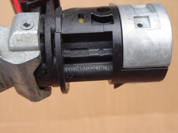 DACIA SANDERO II LIFT CONTACTEUR D'ALLUMAGE CLÉ 487002147R 285910001R