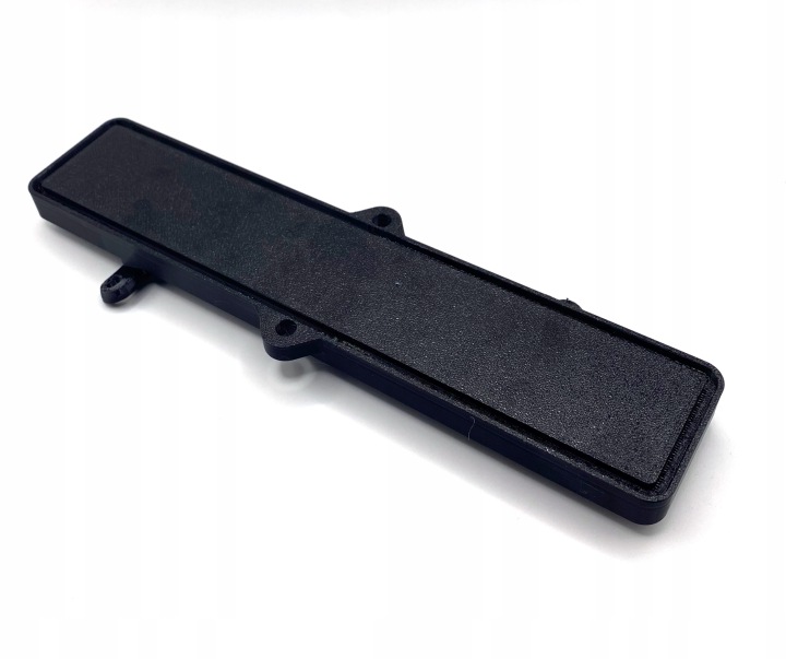 COUVERCLE BOUCHON FILTRE BERLINE CABINES DROIT PYLKOWEGO FIAT PUNTO 46722935