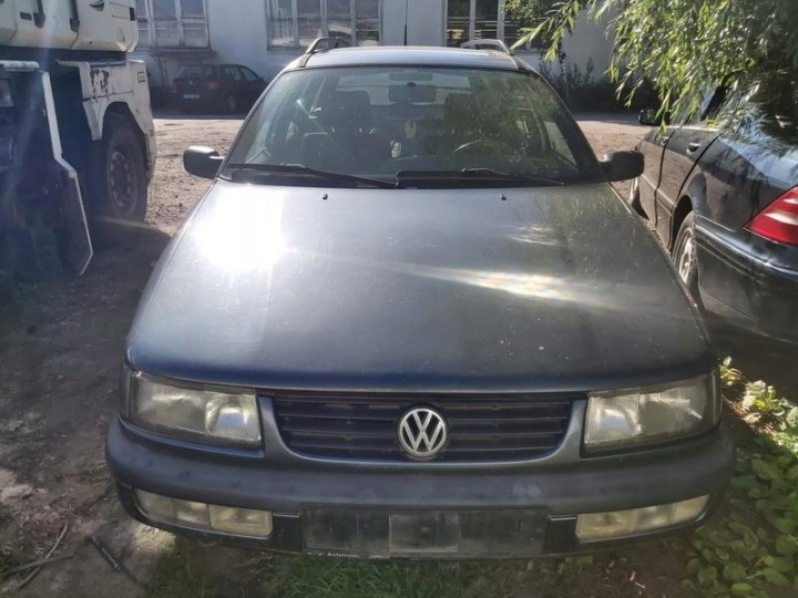 VOLKSWAGEN PASSAT TUYAU AQUATIQUE 1994 1.9L 028121053
