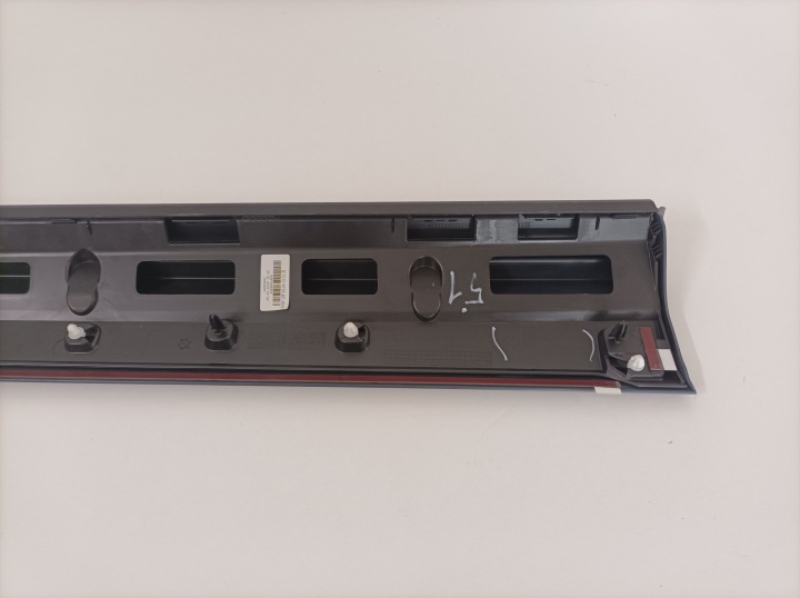AUDI Q3 II MOULURE GAUCHE AVANT AVANT 83A853959A/B