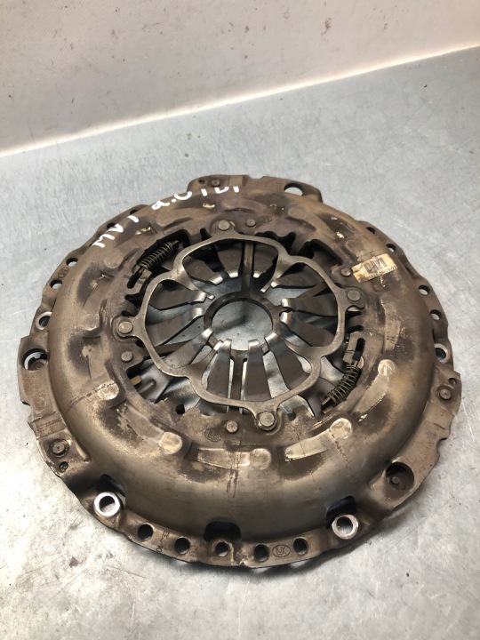 COMPLET EMBRAYAGE VERS AUDI A5 8T LIFT 12-15R 2.0 TDI CGL 0B1141027B