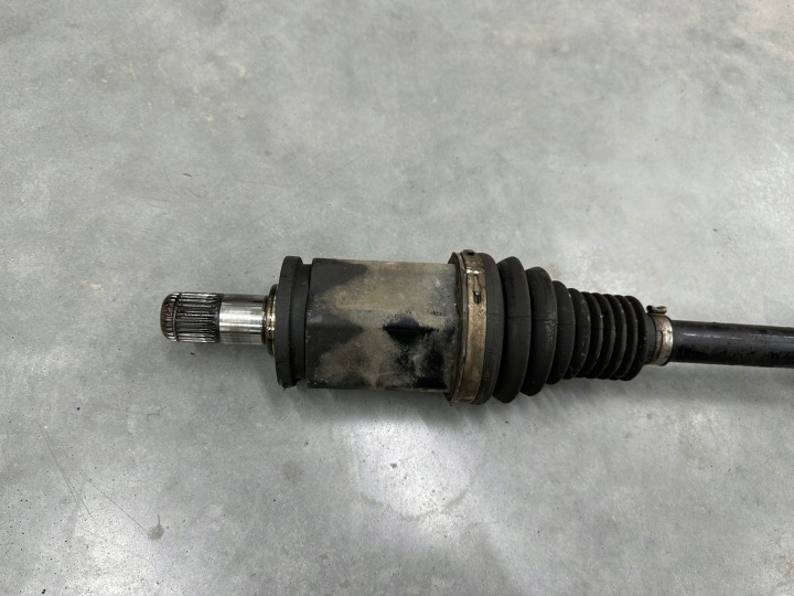 DEMI-ARBRE GAUCHE BMW G30 X-DRIVE LIFT 9846769 PARFAITE ORIGINAL
