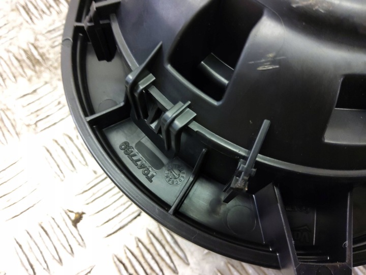 BMW 3 F30 F35 F31 2014 VENTILATEUR CONDUIT D'AIR VENTILATEUR