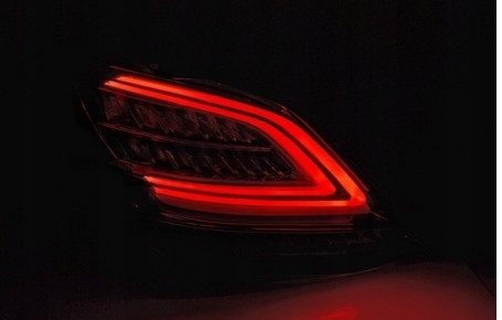 PHARES DIODE LED MERCEDES C W205 14-18R DYNAMIC