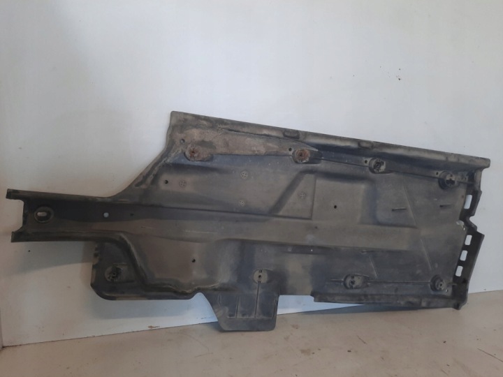 VOLKSWAGEN POLO 4 IV 05-09 PROTECTION PLASTIQUE CHÂSSIS DROITE 6Q0825202K