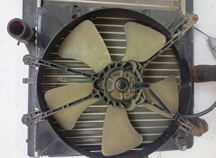 RADIATEUR EAU TOYOTA COROLLA 1.4 XL