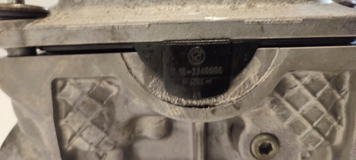 BMW E39 CULASSE 2247054