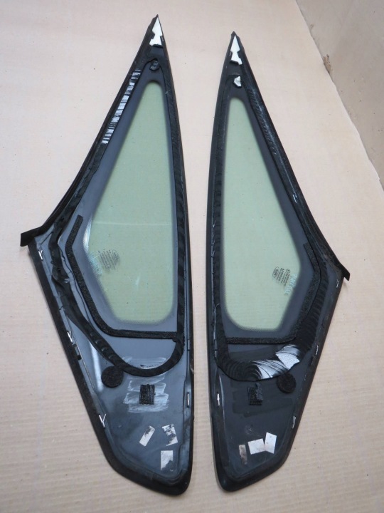 FORD S-MAX MK1 LIFT VITRE CARROSSERIE AVANT AVANT '12 DROITE