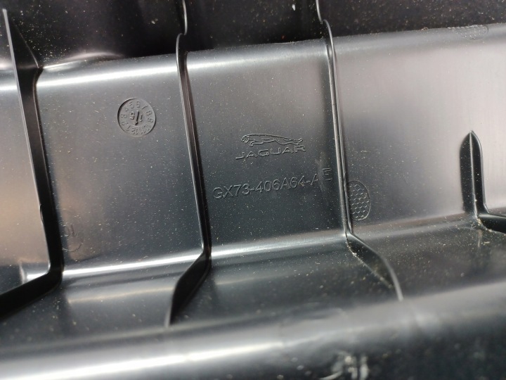 JAGUAR XE X760 REVÊTEMENT PROTECTION COURROIE ARRIÈRE COUVERCLES DE COFFRE ARRIÈRE GX73406A64AE