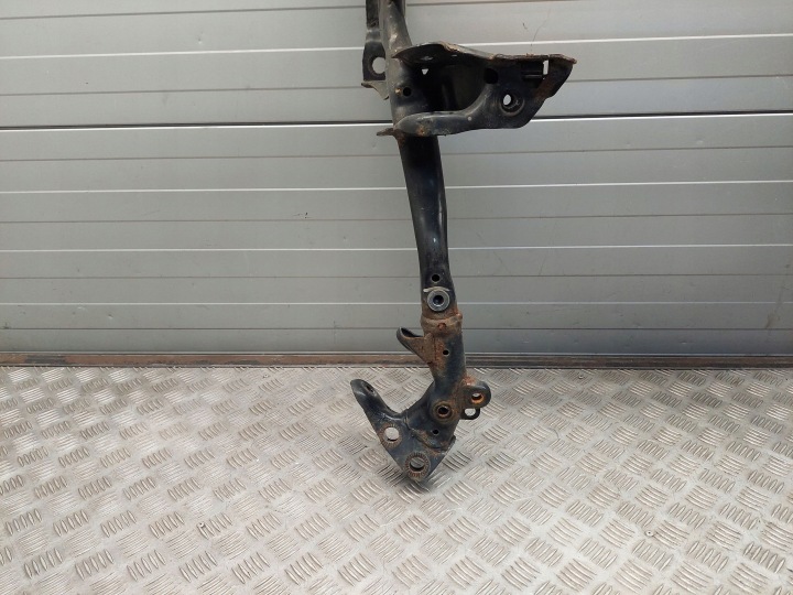 AUDI A8 S8 D4 4H 4H0399315 AVANT CHÂSSIS AVANT