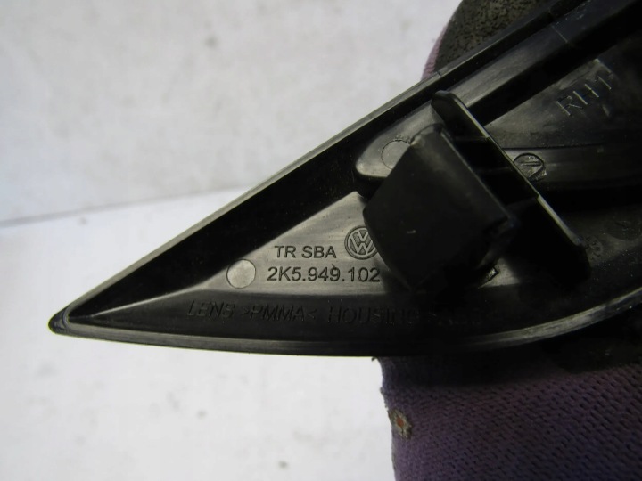 VW CADDY III CLIGNOTANT DROIT AVANT 15R-- 2K5949102