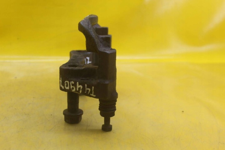COLLIER STRZEMIONO GAUCHE AVANT VW TRANSPORTER T4 MULTIVAN
