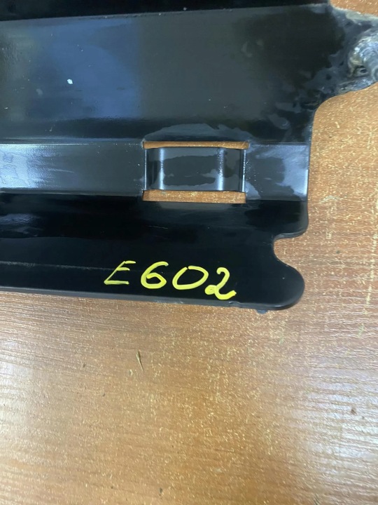 PIÈCES DE CARROSSERIE LAND ROVER E602 DIESEL 2015
