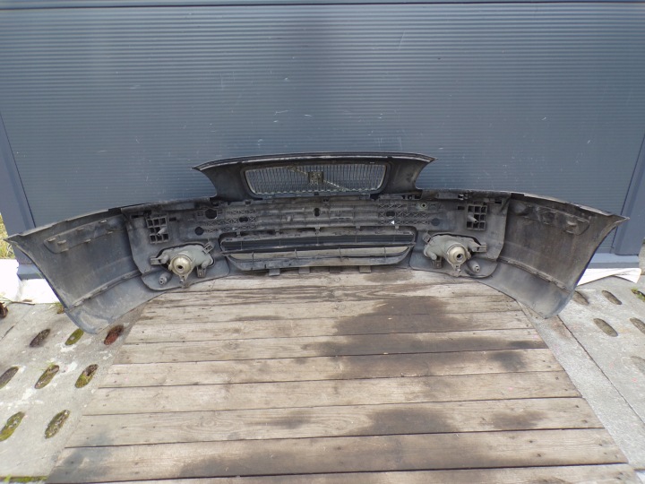PARE-CHOCS AVANT AVANT VOLVO V70 II COULEUR 61300 DEEP BLUE LAVE-GLACES
