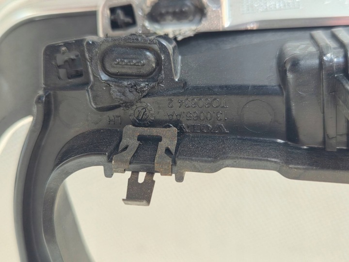 VOLVO XC60 II MOULURE DÉCORATIVE TABLEAU DE BORD INSTRUMENTATION 31417622