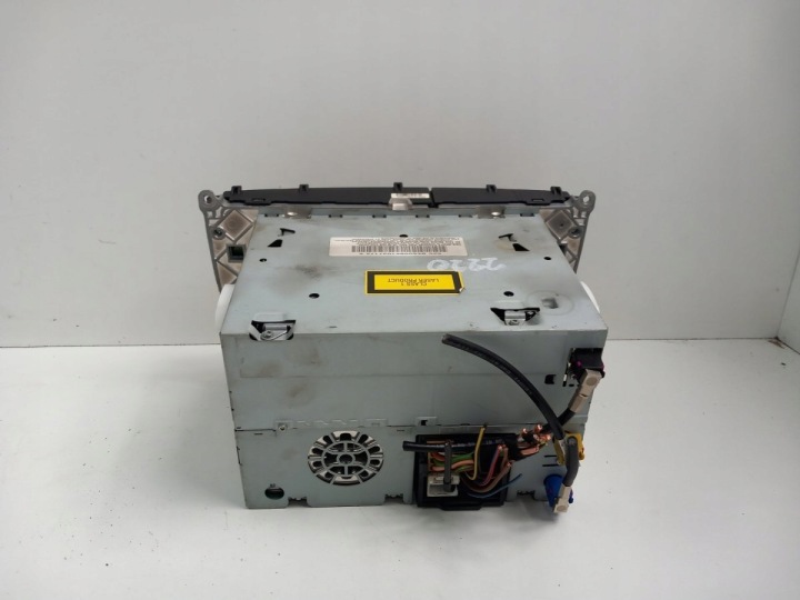 MERCEDES CLK AMG LINE W209 LIFT RADIO AUTORADIO CD NAVIGATION A2038270