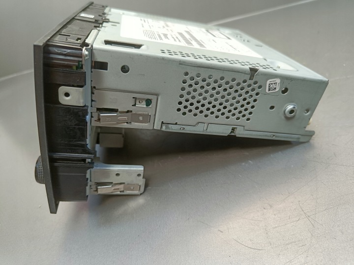 RADIO SEAT LEON 3 III MONITEUR AUTORADIO 5F0035869B