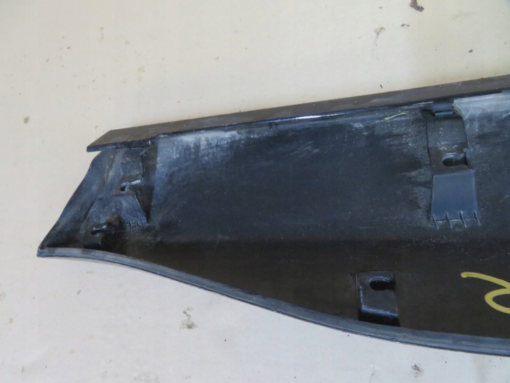 MOULURE PORTES GAUCHE AVANT TOYOTA RAV4 V 18- 75074-42050