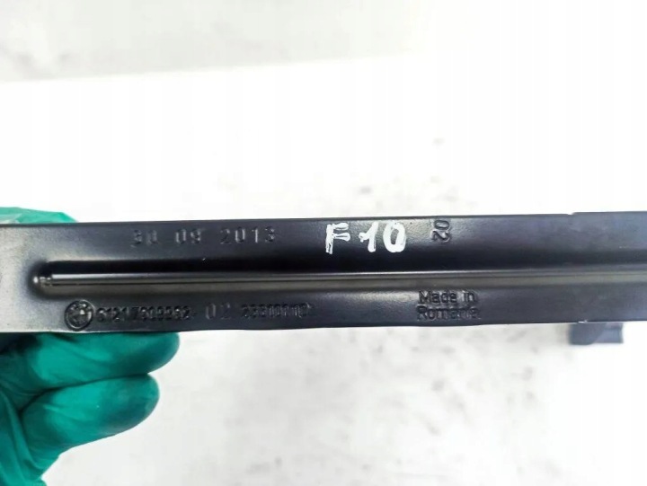POIGNÉE BATTERIE BMW 5 (F10) 61217609962 2.0L DIESEL 2013