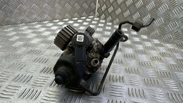 POMPE CARBURANTS AUDI 04L130755D 1.97L DIESEL 2016