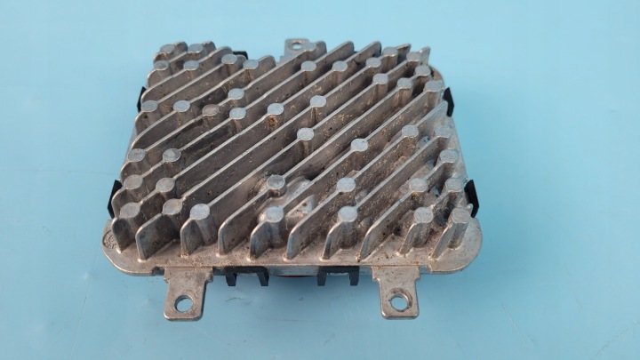BMW 2' F74 223 XDRIVE 25R CONVERTISSEUR MODULE PHARES LED 5A73782