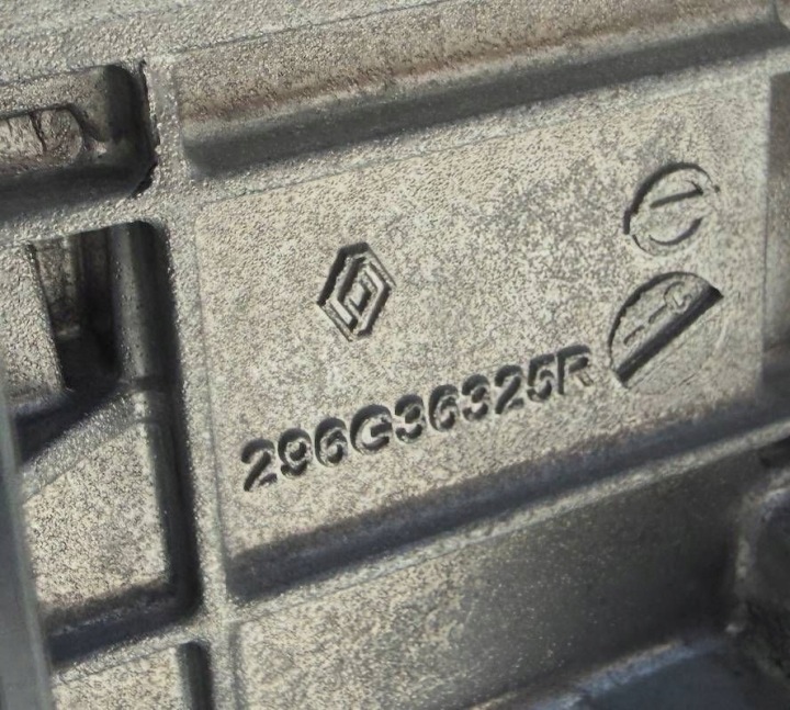 RENAULT SCENIC E-TECH V 5 CONVERTISSEUR TENSION CONVERTISSEUR 296A04771R