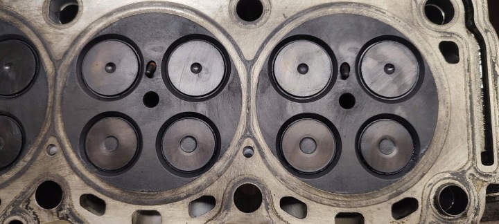 BMW 2.0 D N47 CULASSE MOTEUR 7812603