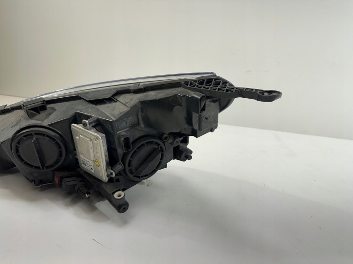 DROIT XÉNON OPEL ASTRA IV 4 GTC CASCADA EUROPE 030126228200