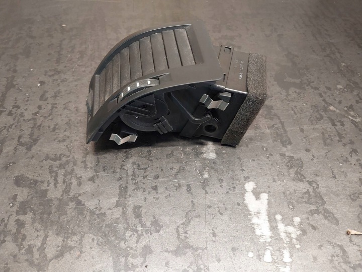 GAUCHE GRILLE CONDUIT D'AIR TABLEAU DE BORD INSTRUMENTATION SKODA OCTAVIA MK2 (1Z) 1Z0819701