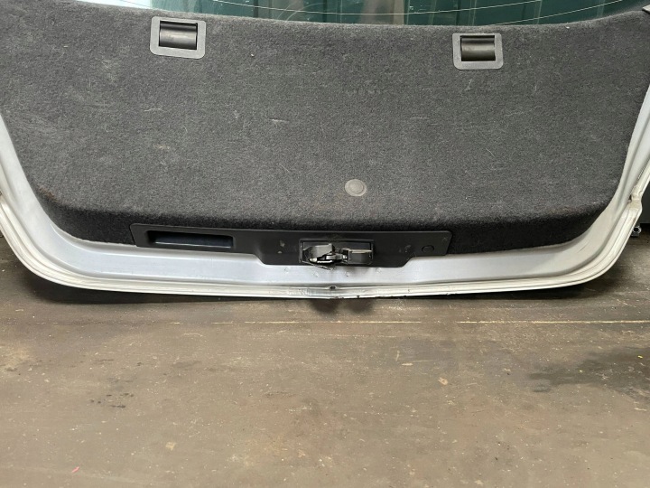 OPEL ASTRA H HAYON (04-12) COUVERCLES DE COFFRE COUVERCLES DE COFFRE COMPLÈTE Z157