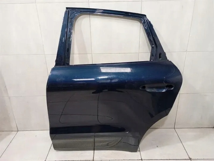 PORSCHE MACAN 95B LEFT REAR DOOR 95B833311A