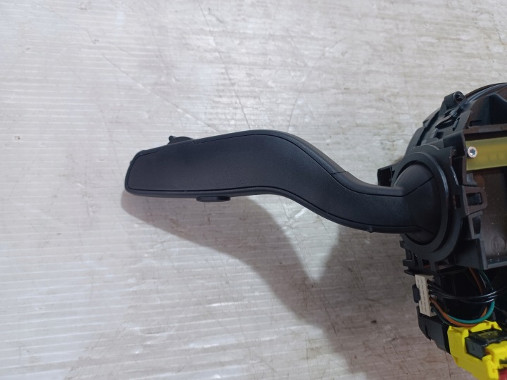 COMMUTATEUR COMPOSITE BANDE MANETTES RÉGULATEUR DE VITESSE AUDI A4 B8 A5 LIFT 8K0953568Q