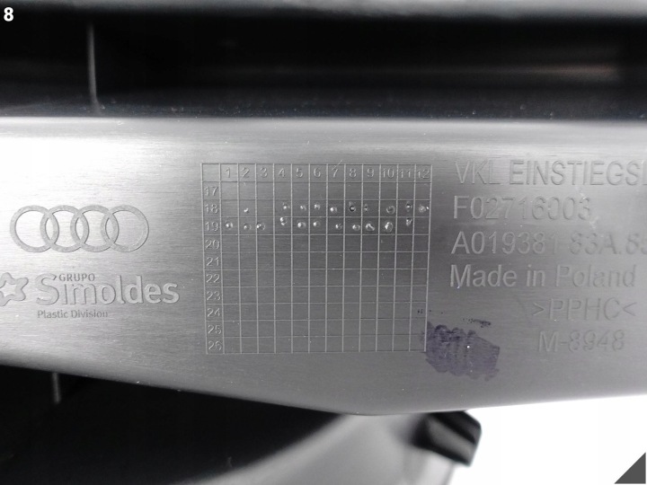 AUDI Q3 II 83A F3 18-25 PROTECTION MOULURE BRODERIE SEUIL POTEAU ARRIÈRE DROITE 4PK