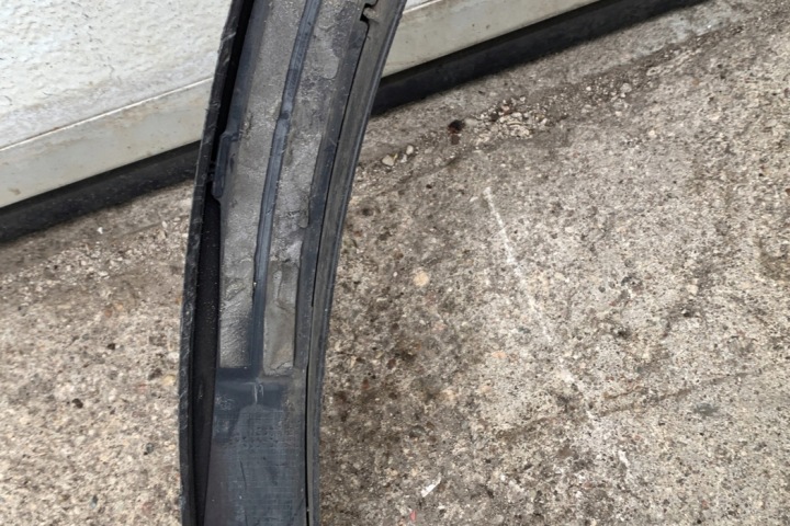REVÊTEMENT ARRIÈRE GARDE-BOUE MERCEDES-BENZ GLC (X253, C253) A2538851401 2.1L