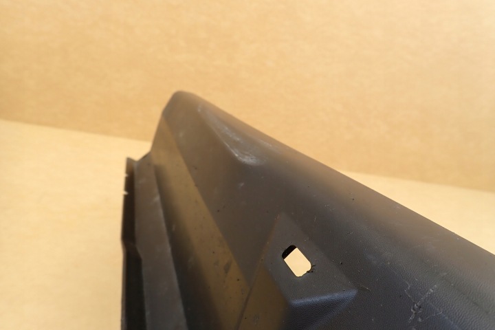 MITSUBISHI ASX 10- MOULURE PROTECTION SEUIL REVÊTEMENT GAUCHE 6512A305ZZ01 LH OE