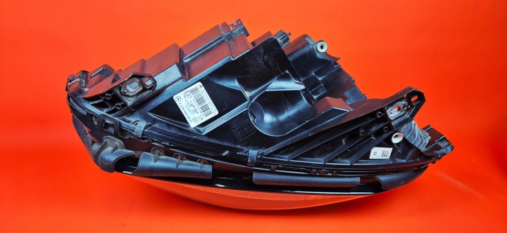 PROJECTEUR AVANT GAUCHE MERCEDES W246 B-KLASA COMPLET LED A2469066901