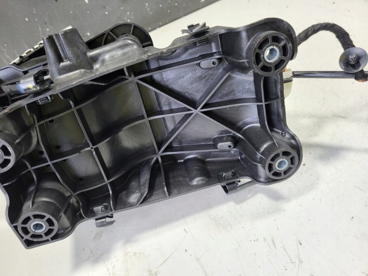 CRIC CÂBLE CHANGEMENTS VITESSE CITROEN DS5 2.0HDI AUTOMATE 9801308780