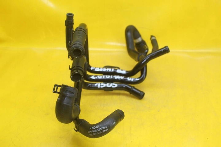 TUYAU FIL EAU VW PASAT B8 AUDI SEAT SKODA 04L121064AE