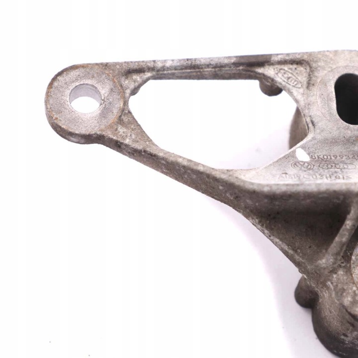 AUDI A4 B8 A5 8T 2.0 TDI POIGNÉE COUSSIN FIXATION MOTEUR 8K0199343C