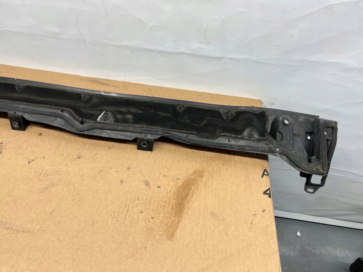 CLIO IV DOUBLURE DE PASSAGE DE ROUE INFÉRIEUR 668107547R