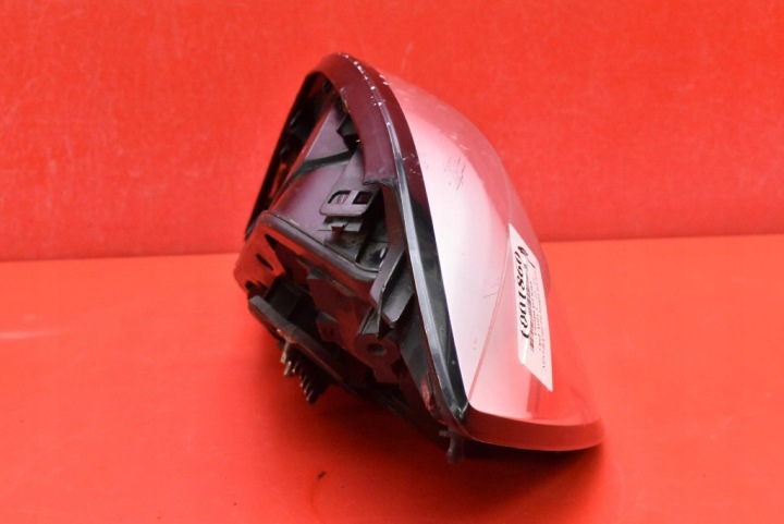 PHARE GAUCHE ARRIÈRE ARRIÈRE OPEL ASTRA 3 III H 5D HAYON 04-07