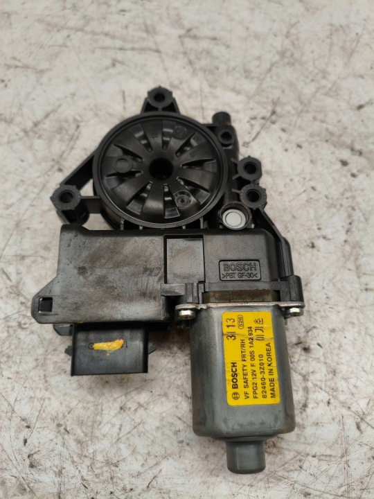 HYUNDAI I40 PETIT MOTEUR ÉLÉVATEUR VITRES DROIT AVANT MÉCANISME 824603Z010