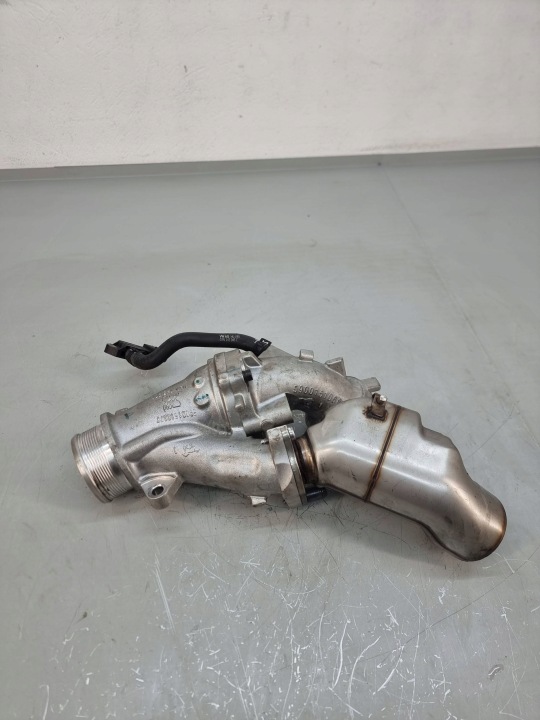 VOLKSWAGEN PASSAT B8 2017 TUYAU TUYAU ÉCHANGEUR D'AIR DE SURALIMENTATION