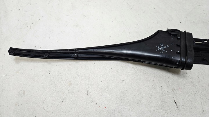 MOULURE LATÉRALE TOITS DROIT ARRIÈRE ASTON MARTIN DB11 HY53-014A36-AC