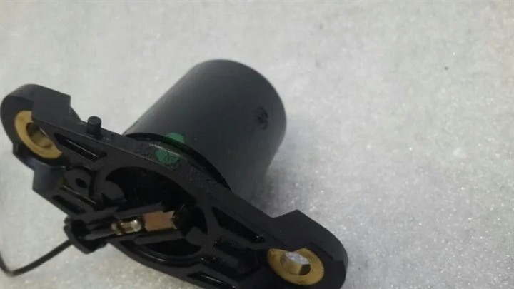 MERCEDES S-CLASS W221 OIL LEVEL CAPTEUR A0011531332 OIL LEVEL CAPTEUR OM642…