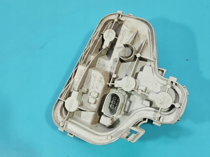 PHARE INSERT MOULURE ZAROWKOWA ARRIÈRE GAUCHE ARRIÈRE AUDI A3 8P 3D 3 PORTES OE EUROPE