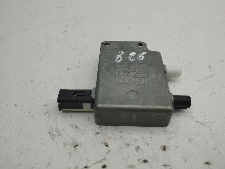 MERCEDES-BENZ B W246 W242 AMPLIFICATEUR D'ANTENNE 2012 059339